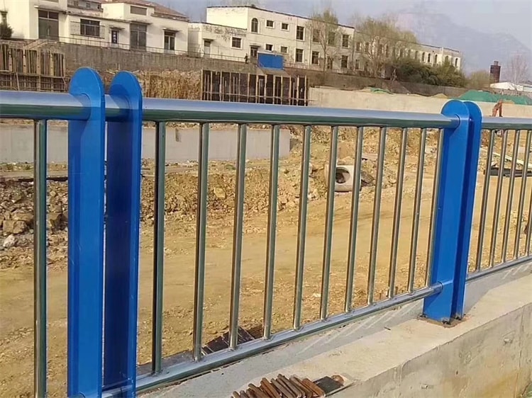 桥梁护栏